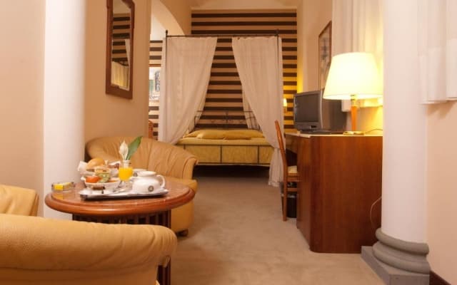 Roma Hotel - photo 13