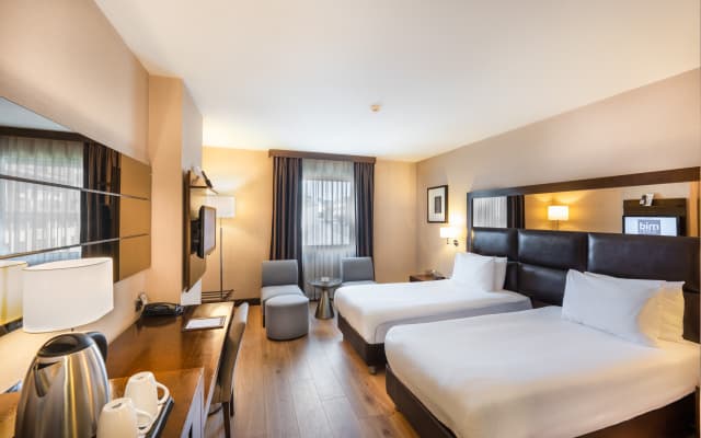 Midtown Hotel - photo 4