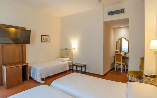 Hotel Machiavelli Palace - photo 16