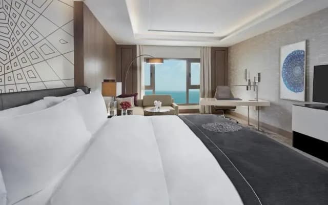 InterContinental Doha Beach & Spa, an IHG Hotel - photo 4