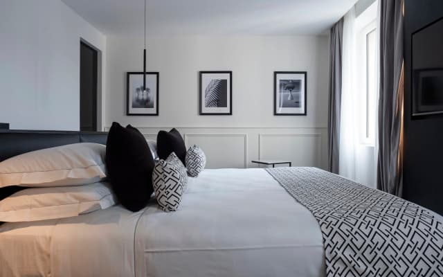 Duomo Hotel & Apartments - photo 1