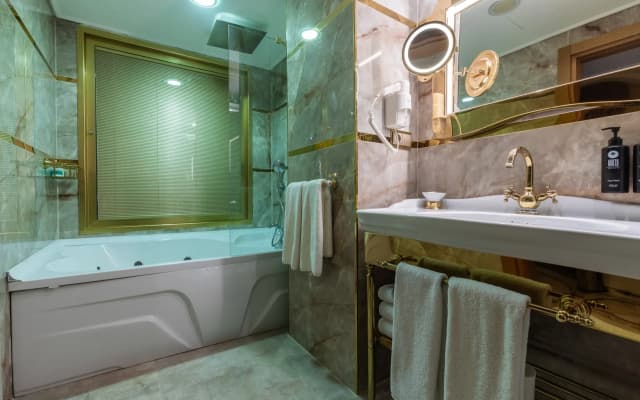 Wyndham Istanbul Old City - photo 4