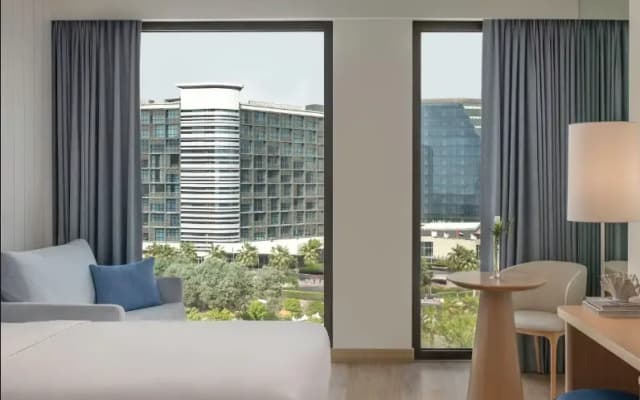 Hotel Crowne Plaza Abu Dhabi Yas Island by IHG - photo 2