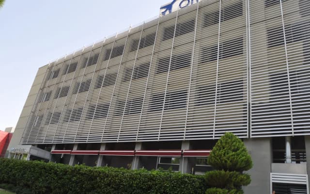 Orty Airport Hotel - photo 2
