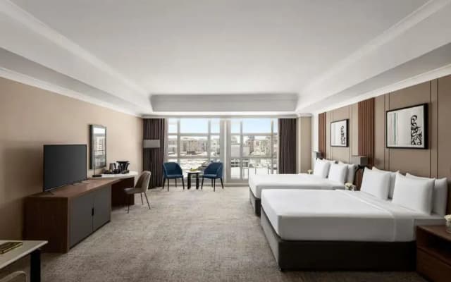 Anwar Al Madinah Mövenpick Hotel - photo 6