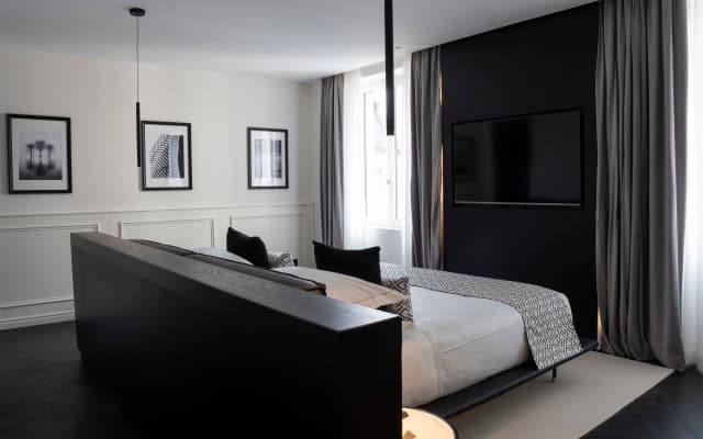 Duomo Hotel & Apartments - photo 8