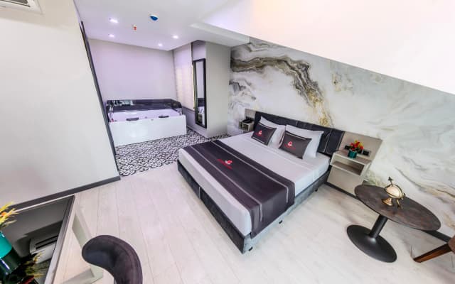 Intercity Airport Hotel - photo 2