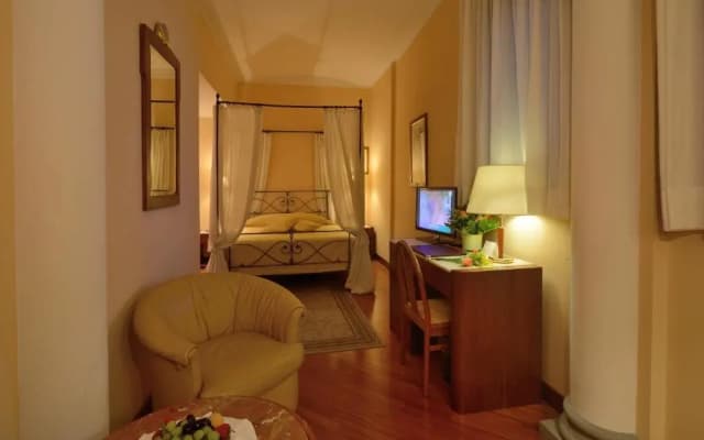 Roma Hotel - photo 5
