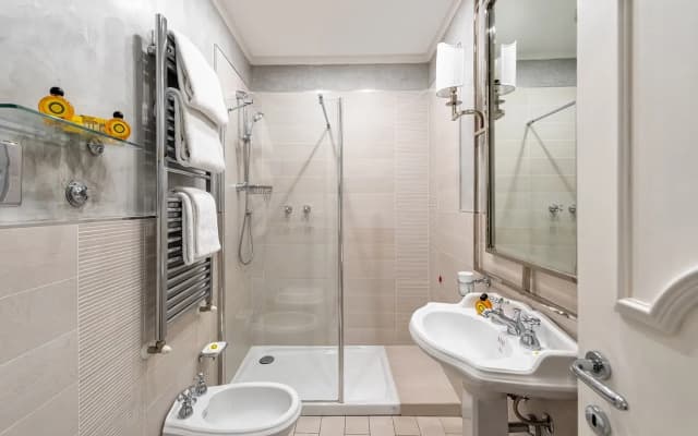 Roma Hotel - photo 6