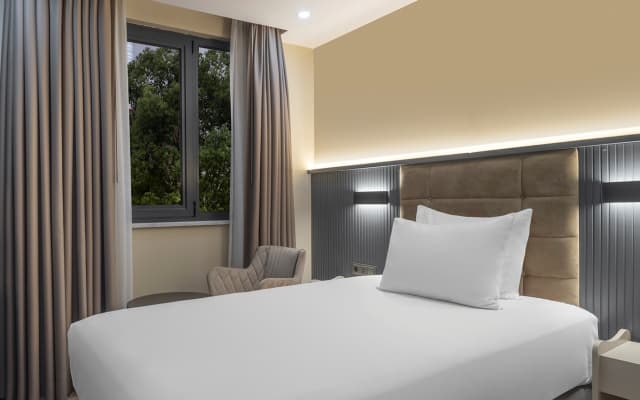 Garner Hotel Istanbul - Airport Arnavutkoy by IHG - photo 1