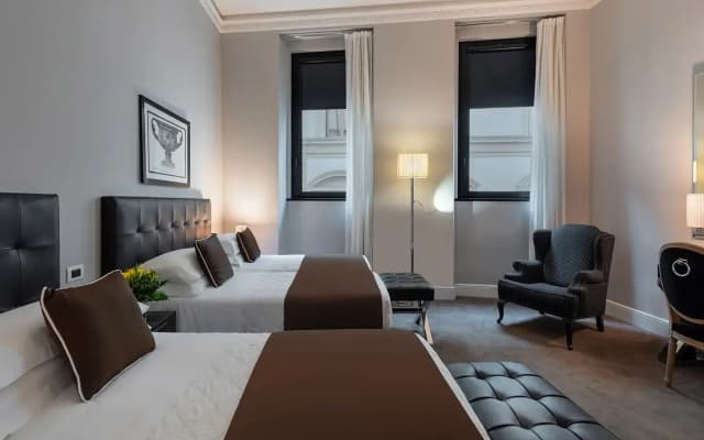 Roma Hotel - photo 3