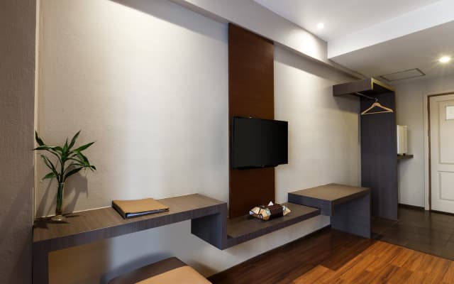 The Cottage Suvarnabhumi Hotel - photo 5