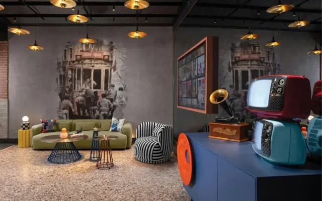 Moxy Istanbul Taksim - photo 8