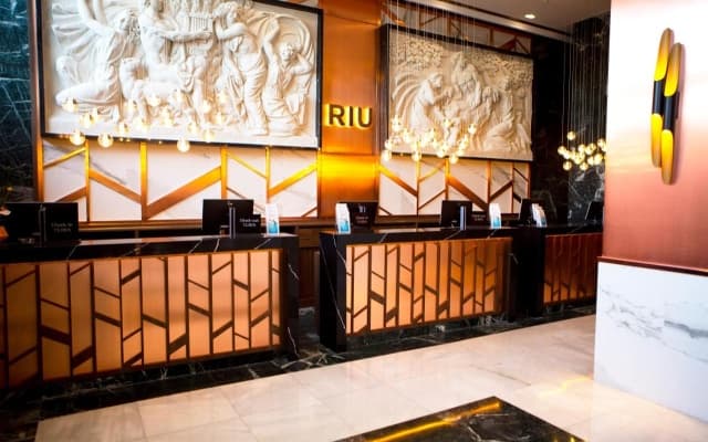Riu Plaza España Hotel - photo 5