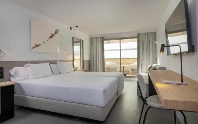 HM Jaime III Hotel - photo 1