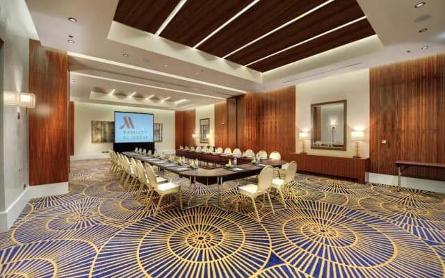 Marriott Hotel Al Jaddaf, Dubai - photo 1