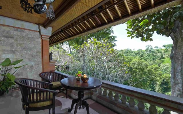 Hotel Tjampuhan Spa - photo 6