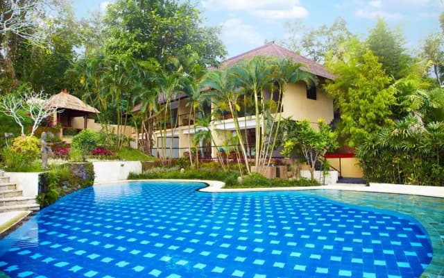 Kupu Kupu Barong Villas and Tree Spa by L'Occitane - photo 1