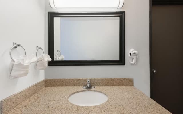 Days Inn by Wyndham Las Vegas - photo 3