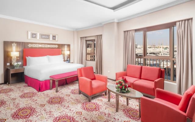 Millennium Taiba Hotel - photo 2