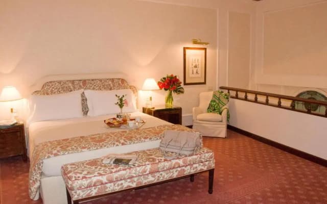 Hotel De La Ville - photo 1