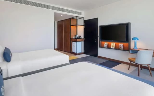 The WB Abu Dhabi, Curio Collection by Hilton Hotel - photo 7