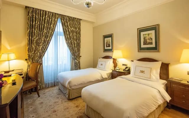 Pera Palace Hotel - photo 1