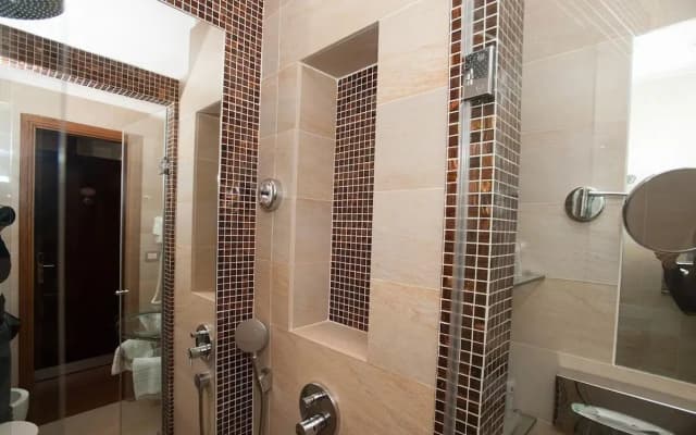 Best Western Hotel Piccadilly - photo 1