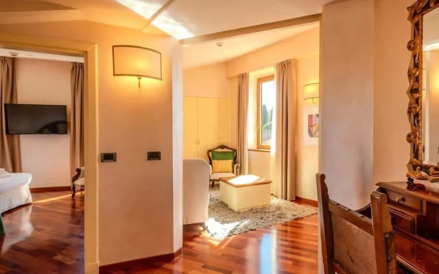 B&B Hotel Firenze Pitti Palace al Ponte Vecchio - photo 4