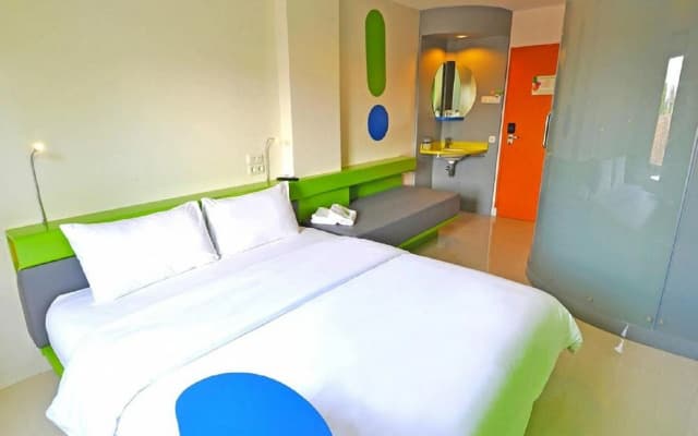 POP! Hotel Airport Jakarta - photo 1