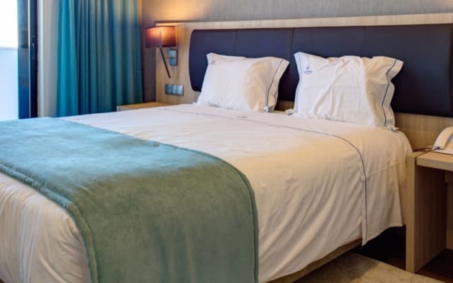VIP Executive Zurique Hotel - photo 1
