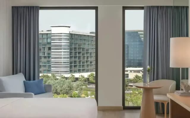 Hotel Crowne Plaza Abu Dhabi Yas Island by IHG - photo 3