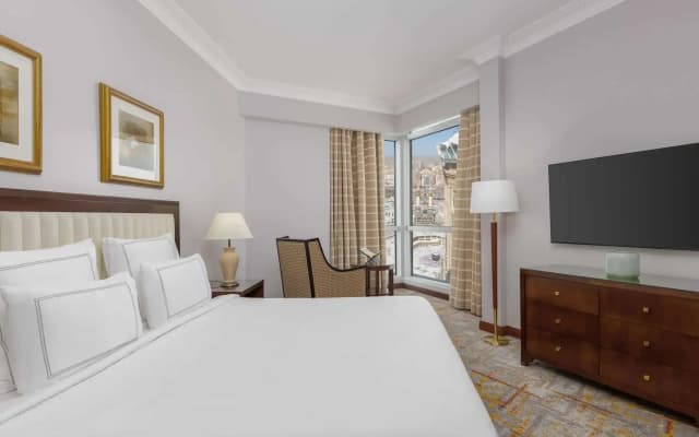 Swissôtel Makkah - photo 1
