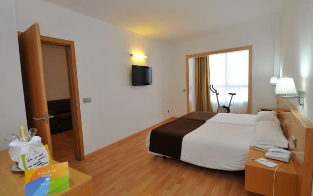 Paradise Park Fun Lifestyle Hotel - photo 6