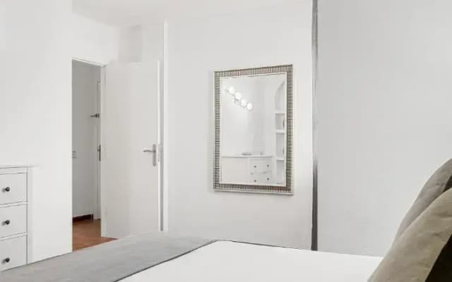 Paloma Beach Apartments - photo 2