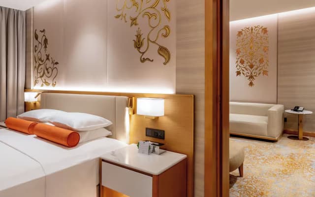 Makkah Hotel - photo 2