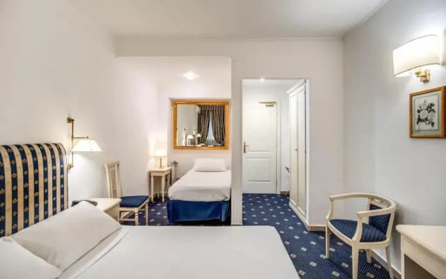 Napoleon Hotel - photo 4