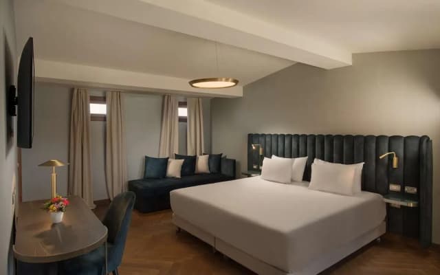 NH Venezia Santa Lucia Hotel - photo 3