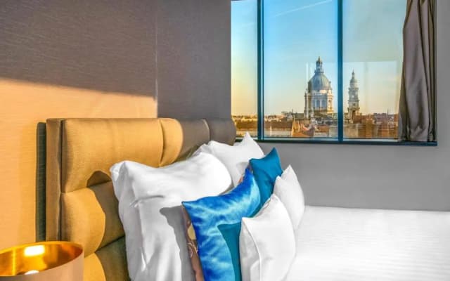 Hotel President - photo 2