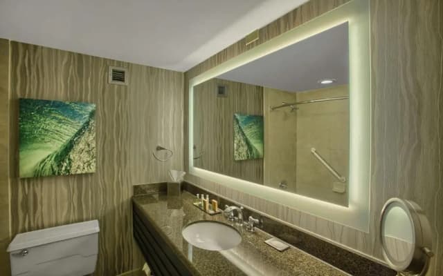 DoubleTree by Hilton at the Entrance to Universal Orlando - photo 2