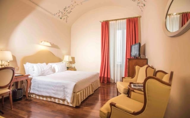 Golden Tower Hotel & Spa - photo 1