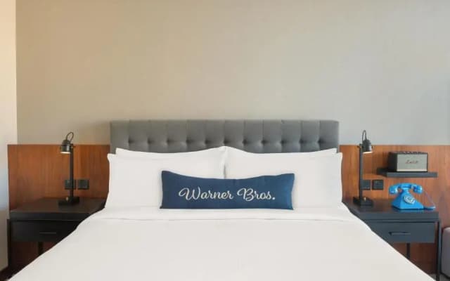 The WB Abu Dhabi, Curio Collection by Hilton Hotel - photo 4