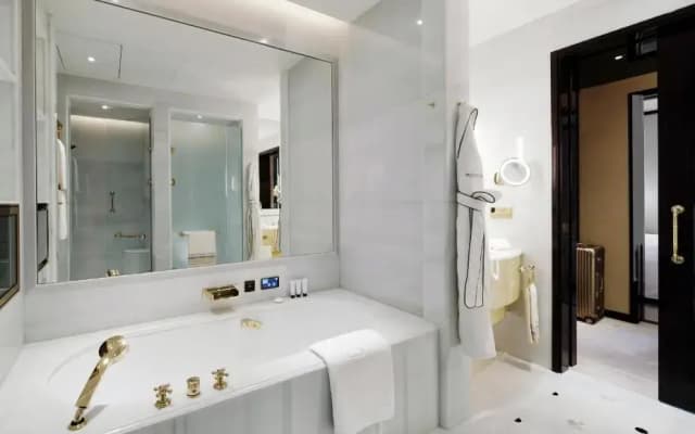 The Peninsula Istanbul - photo 3