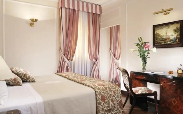Hotel De La Ville - photo 1