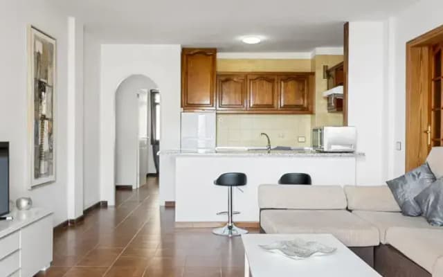 Paloma Beach Apartments - photo 11