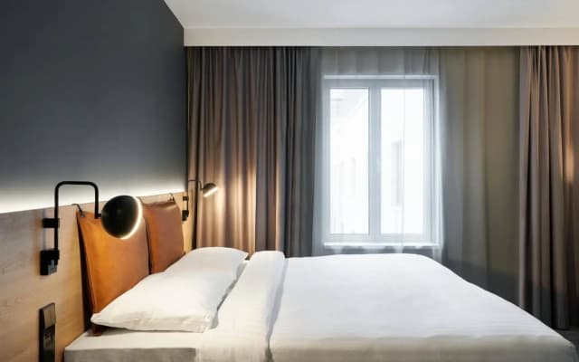 Moxy Edinburgh Fountainbridge - photo 3
