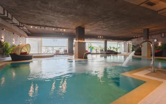 Cleopatra Palace Hotel - photo 2