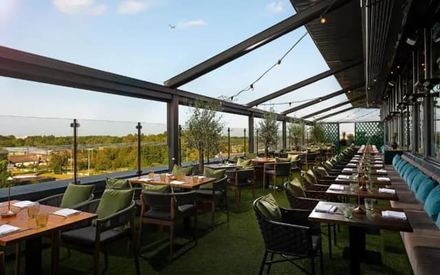 Carlton Hotel Dublin Airport Hotel - photo 2