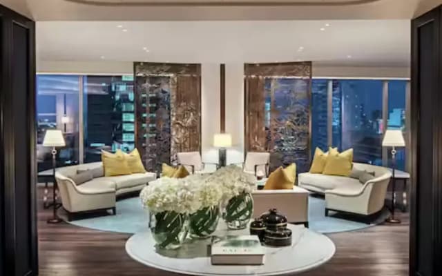 Waldorf Astoria Bangkok - photo 2