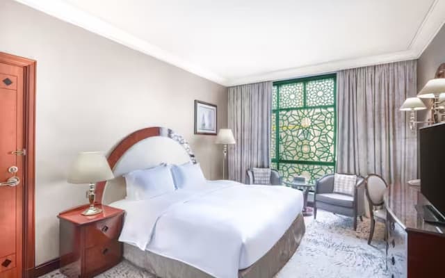 Madinah Hilton - photo 3